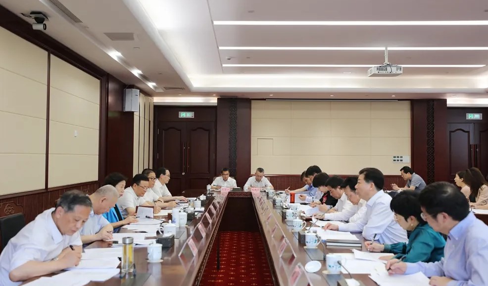 《免费av影片
先进制造业促进条例》起草专班第一次全体会议在长沙召开